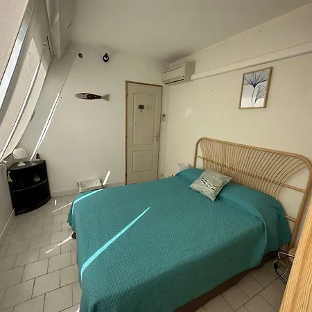 3 Pieces, Terrasse Privee, 6 Personnes A Port Camargue - Fr-1-731-120 Le Grau-du-Roi