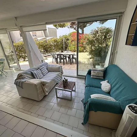 3 Pieces, Terrasse Privee, 6 Personnes A Port Camargue - Fr-1-731-120 Le Grau-du-Roi